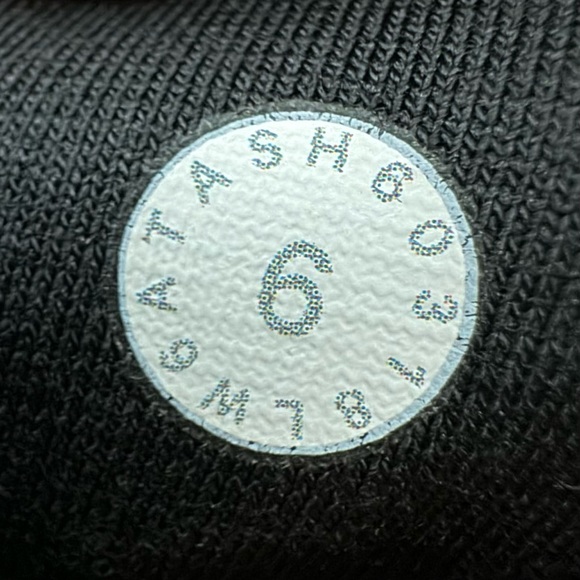 Lululemon Align Jogger Crops *23” - Size 6 - Picture 10 of 10